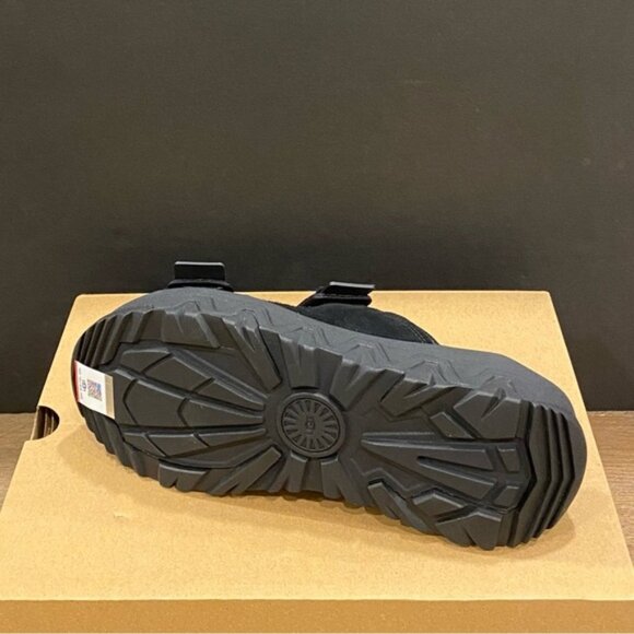 Ugg Black Captrail Strap Slide Sandals Shoes Heels Pumps Flats NEW - Picture 4 of 4